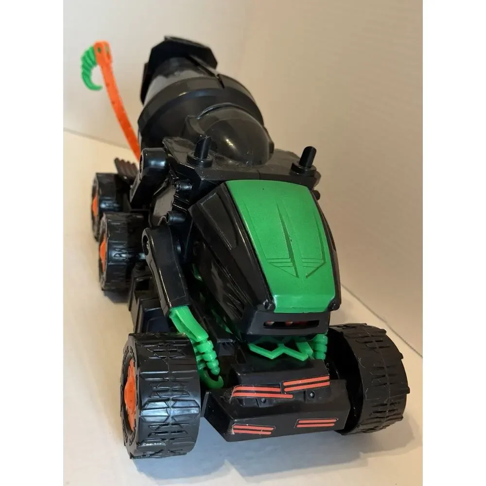 Hot Wheels 1992 Attack Pack Slime Inator Cement Truck to Hornet Incomplete